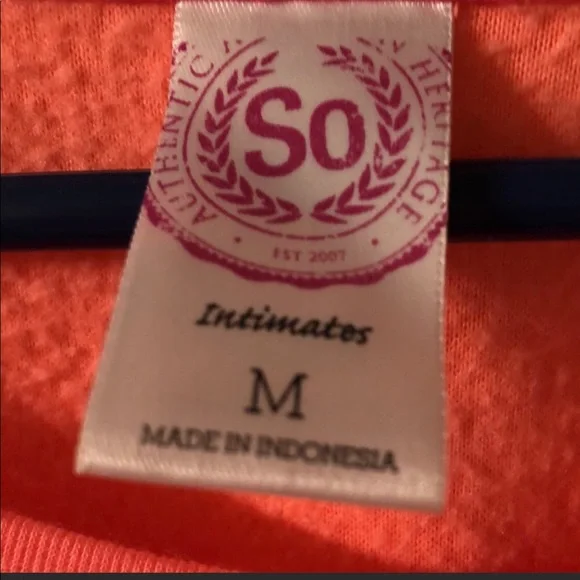 New SO Light Orange Long Sleeve Pajama Top Juniors Sz Medium - Picture 7 of 8